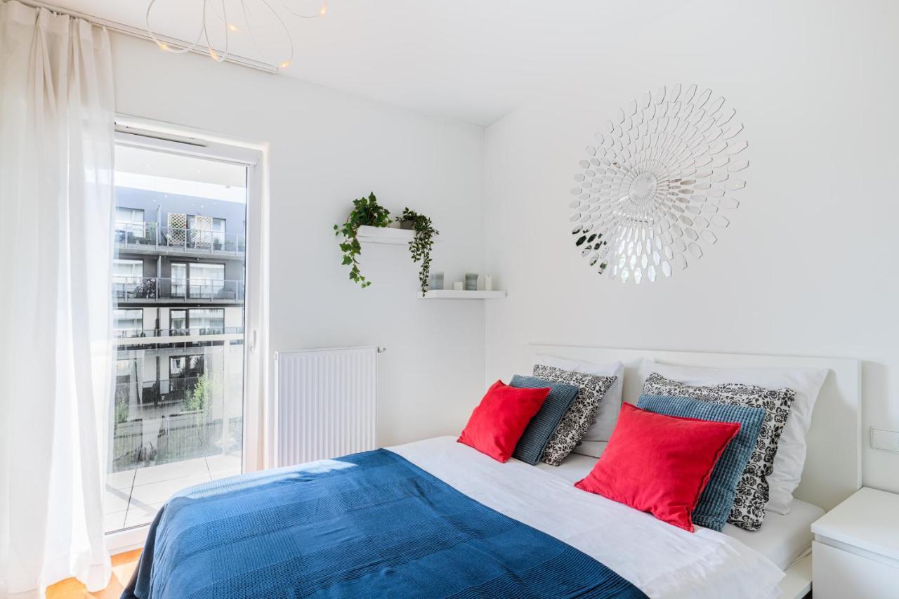 Apartamenty Homely Place Serce Poznania - Stary Rynek - Parking Szoba fotó